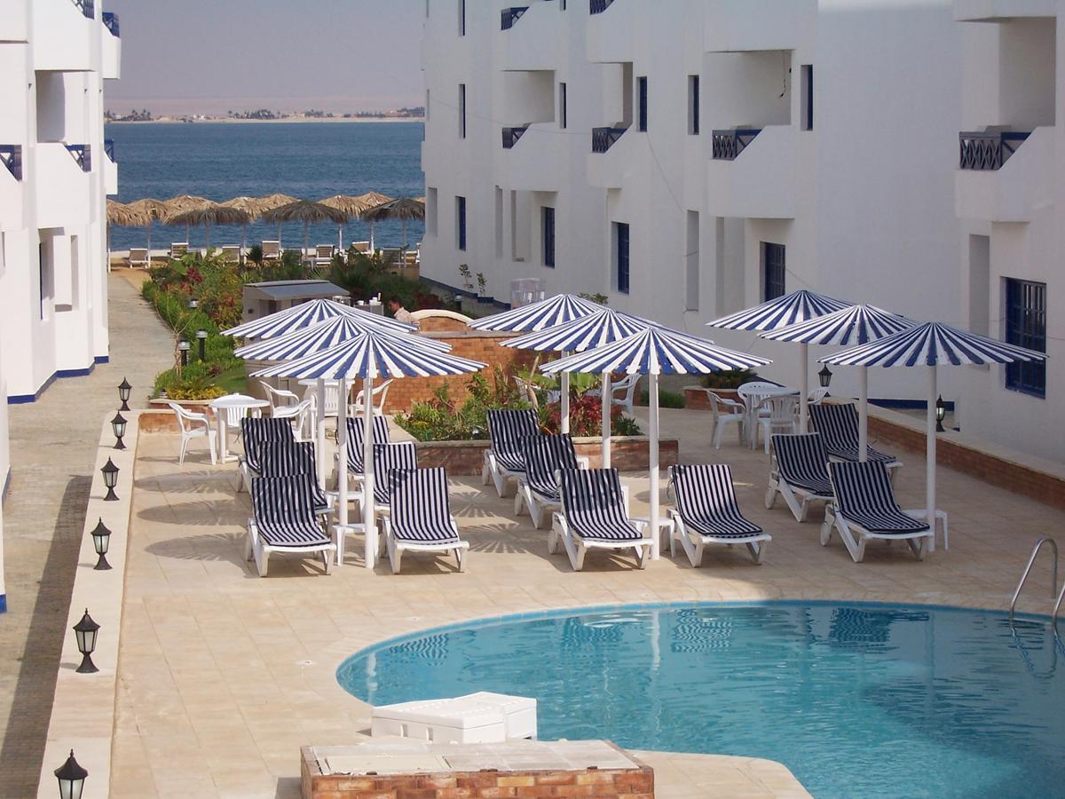 Fayed Beach Resort Extérieur photo
